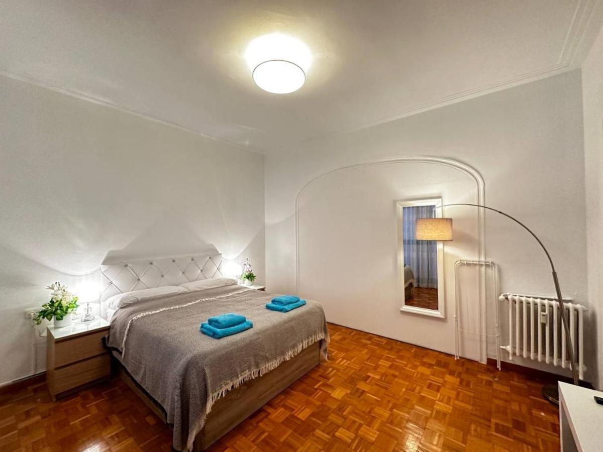 برشلونة Rooms Nuevo Roger الغرفة الصورة
