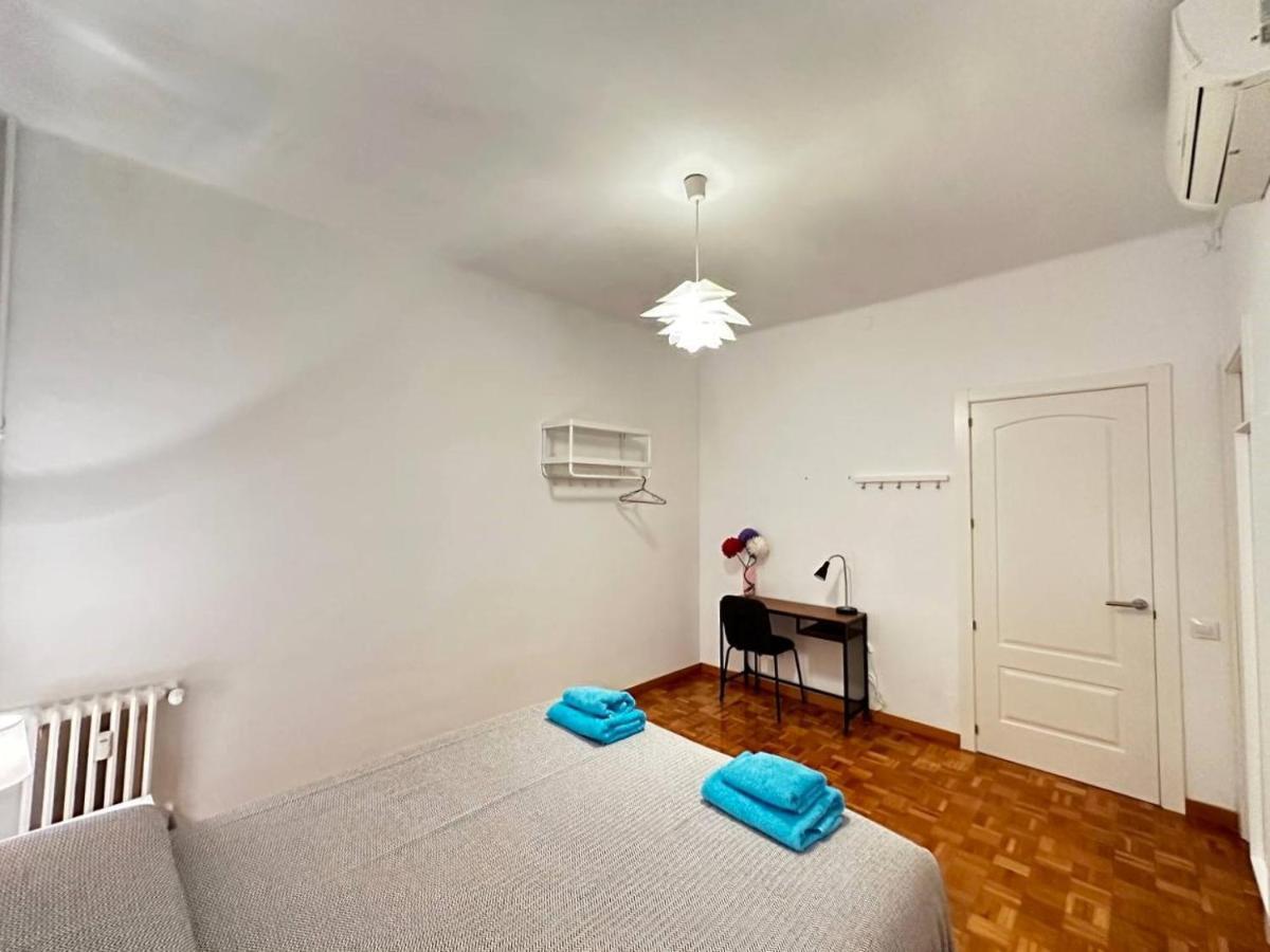 برشلونة Rooms Nuevo Roger المظهر الخارجي الصورة